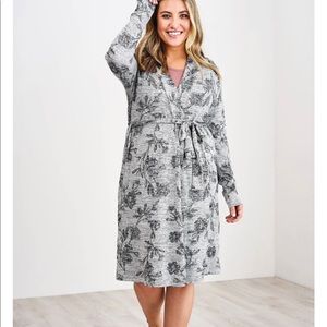 NWT Latched Mama Labor Maternity Nursing Robe, XS/S, Heathered Floral